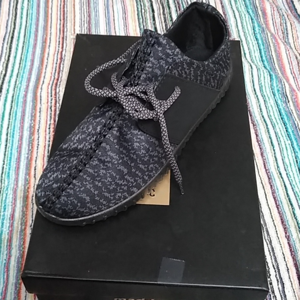 Madden nyc sneakers